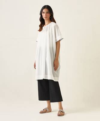 White pin tucks kurta set 1