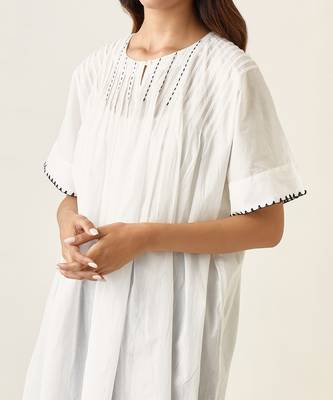 White pin tucks kurta set 3