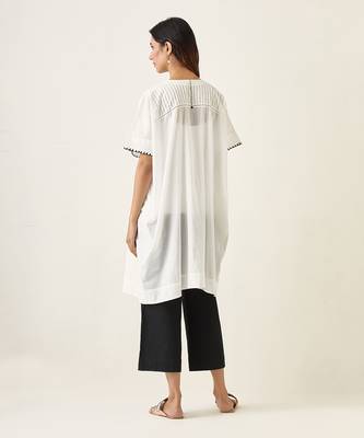 White pin tucks kurta set 4