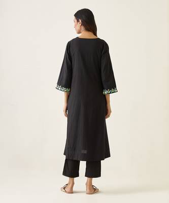 Black cotton embroidered kalidar kurta set 2