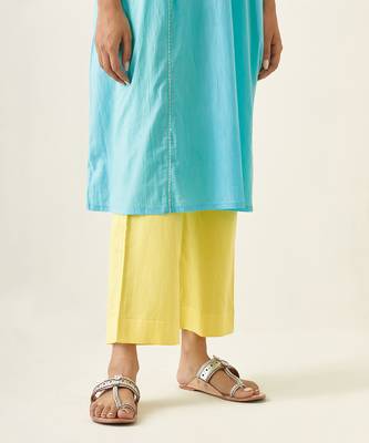 Blue kaftan style embroidered kurta set 4