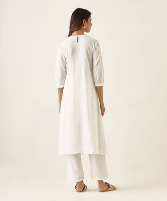 Off white cotton pin tucks kurta set 2