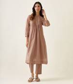 Taupe chanderi raglan sleeve kurta set