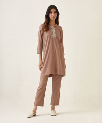 Taupe cotton embroidered kurta set 1