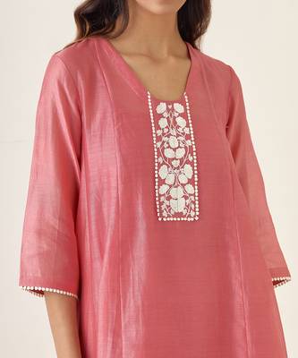 Rose pink chanderi handloom embroidered kalidar kurta set 3