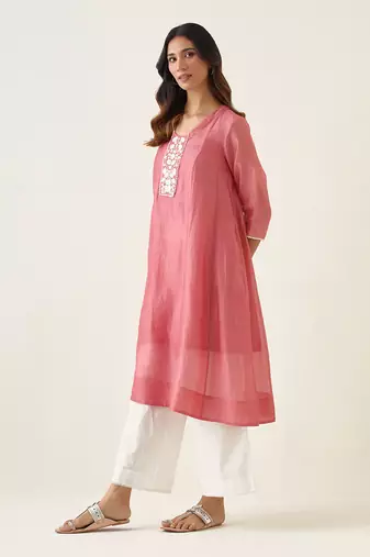 Rose pink embroidered a line chanderi kurta set