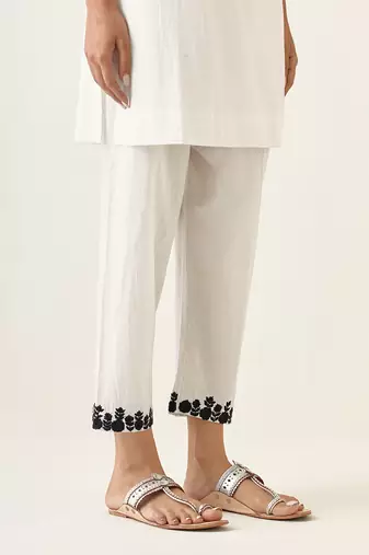 White cotton short kurta set with scarf