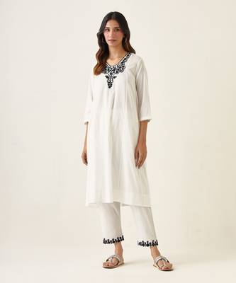 White cotton embroidered a line paneled kurta set 1