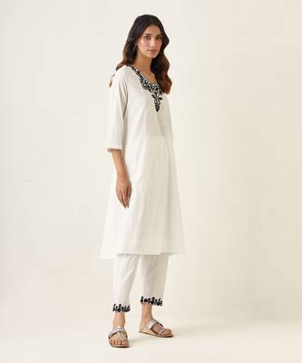 White cotton embroidered a line paneled kurta set 4
