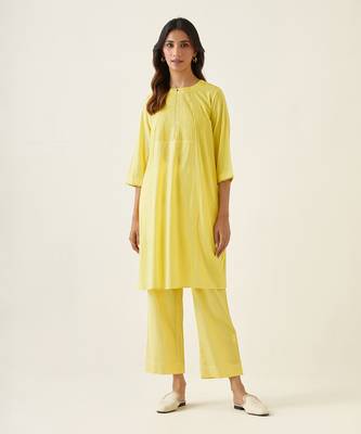 Maize yellow cotton a line pin tuck kurta set 1