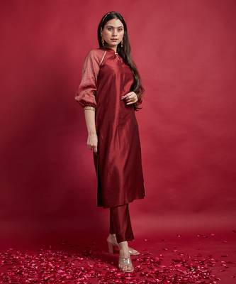 Maroon raglan sleeves kurta set 3