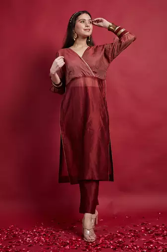 Maroon high slit kurta set