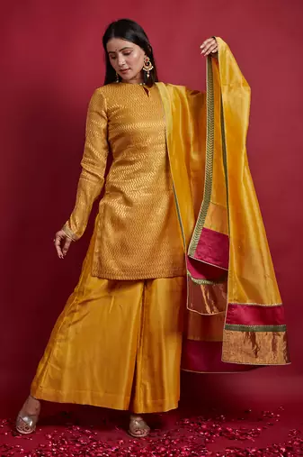 Turmeric yellow zigzag zari weave kurta set