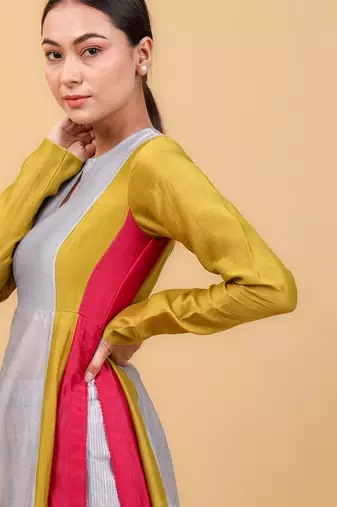 Grey chanderi handloom anarkali set with dupatta