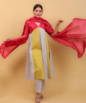 Grey & lime panelled kurta set with dupatta 2