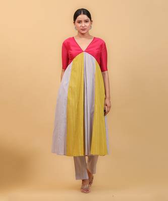 Grey & lime panelled kurta set with dupatta 3