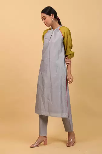 Grey raglan sleeve kurta set