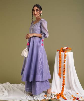 Lavender embroidered anarkali set 3