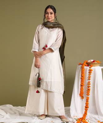 Off white chanderi handloom asymetrical kurta set 2