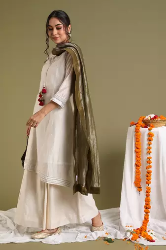 Off white chanderi handloom asymetrical kurta set