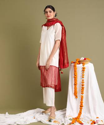 Off white & red chanderi handloom kurta set 2