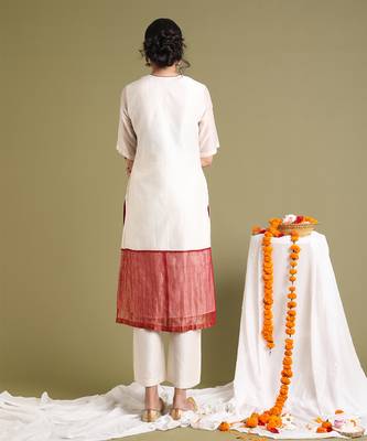 Off white & red chanderi handloom kurta set 3