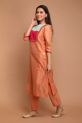 Tangerine orange chanderi handloom kurta set with dupatta