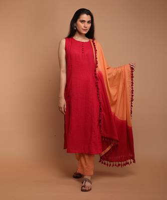 Hot pink textured cotton kurta set with dupatta 1