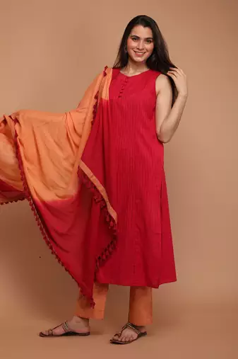 Hot pink textured cotton kurta set with dupatta
