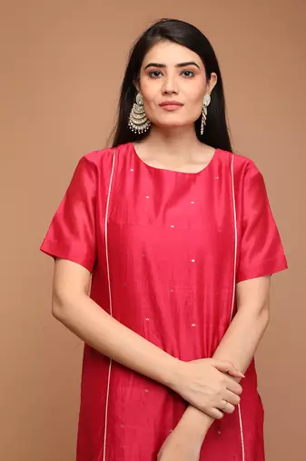 Hot pink chanderi handloom loose fit kurta set