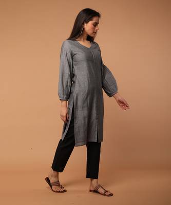 Grey chambray hand loom cotton kurta set 3