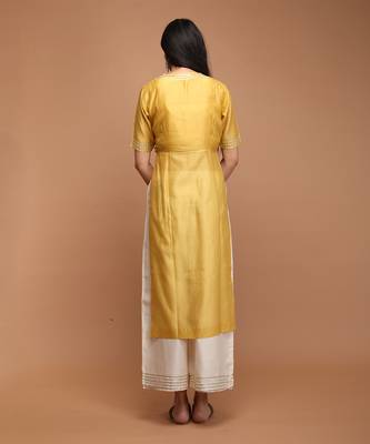 Yellow high slit kurta set 3