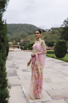   White pink shaded hand painted floral chiffon saree with blouse 3