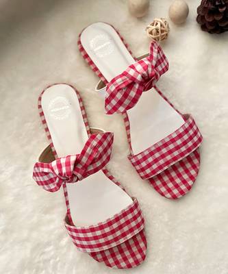 Red gingham flats 1