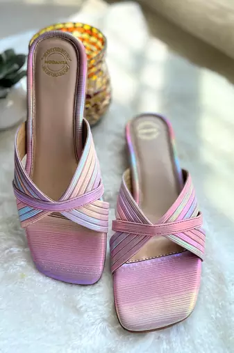 Rainbow criss cross flats