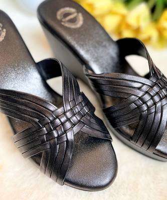 Black criss cross wedges 3