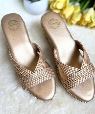 Gold checks wedges 1