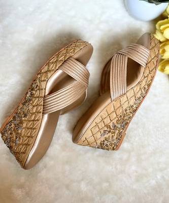 Gold checks wedges 4