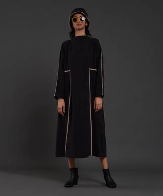 Black piping dress 3