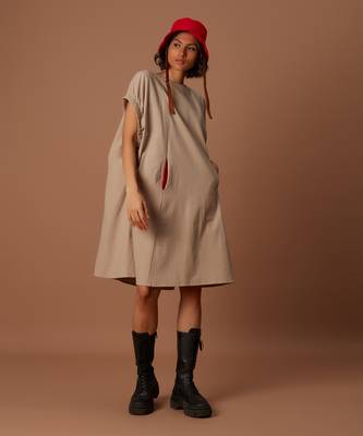 Beige pocket dress 4