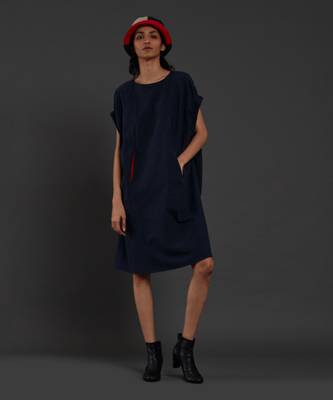 Navy blue pocket dress 1