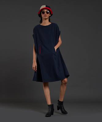 Navy blue pocket dress 4
