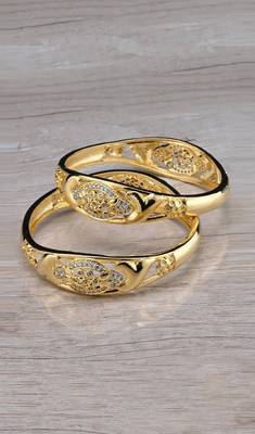 Gold Plated Designer American Diamond Bangles BD608 1