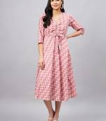 Winered pink zigzag print front knot dress
