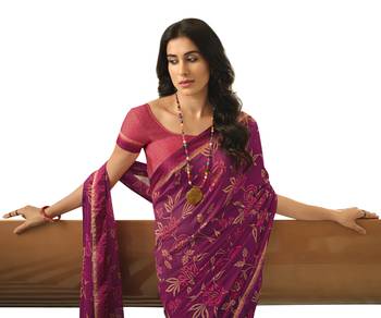 Mannequin store printed saree 1