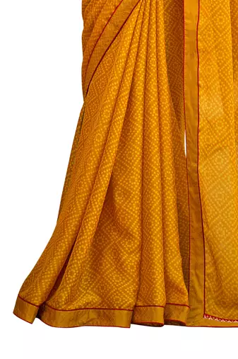 Mannequin store printed saree