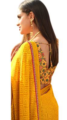 Mannequin store printed saree 5