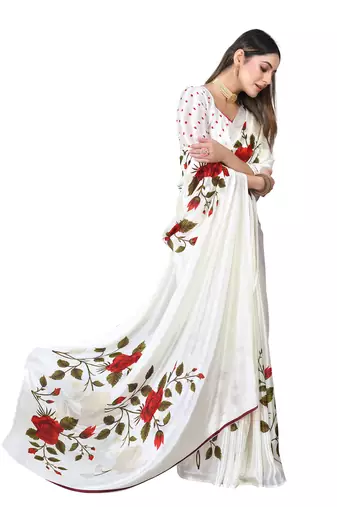 Mannequin store printed saree