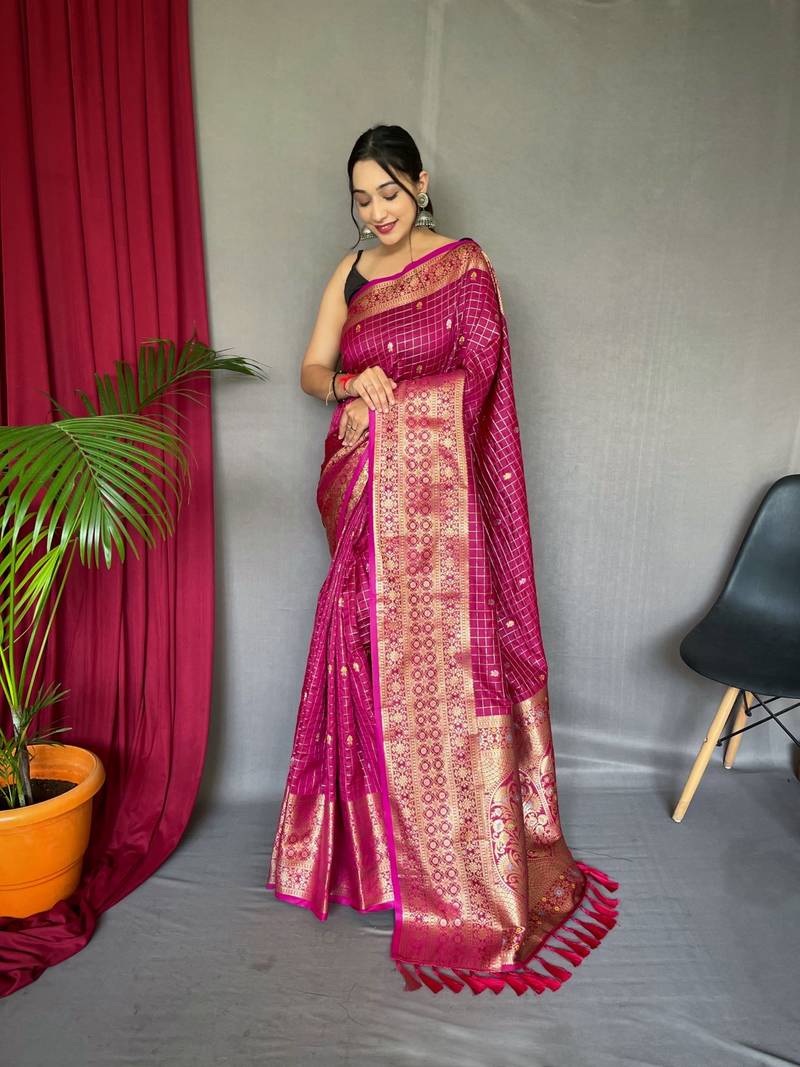 RANI PINK MOST BEAUTIFUL SUPER SAREE