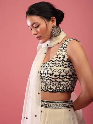 Beige Sequnce Embroidery work Flared Lehenga Choli With Dupatta Semi Stitched. 4